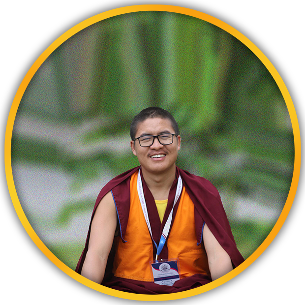 སློབ་དཔོོན་ཀརྨ་ཆོས་འཕེལ་རྟ་དམག