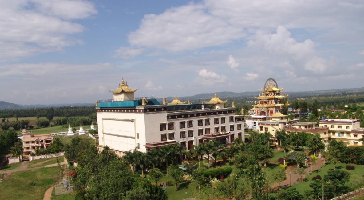 Dratsang (Monastery)